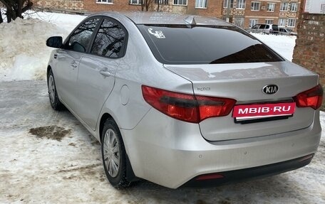 KIA Rio III рестайлинг, 2013 год, 990 000 рублей, 3 фотография