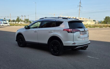 Toyota RAV4, 2016 год, 2 200 000 рублей, 5 фотография