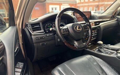 Lexus LX III, 2016 год, 6 300 000 рублей, 7 фотография