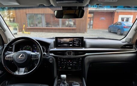 Lexus LX III, 2016 год, 6 300 000 рублей, 6 фотография