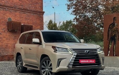 Lexus LX III, 2016 год, 6 300 000 рублей, 5 фотография