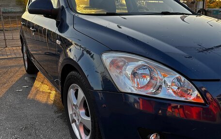 KIA cee'd I рестайлинг, 2009 год, 800 000 рублей, 2 фотография