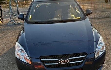KIA cee'd I рестайлинг, 2009 год, 800 000 рублей, 3 фотография