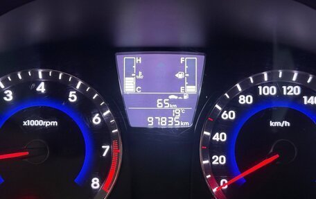 Hyundai Solaris II рестайлинг, 2016 год, 1 150 000 рублей, 9 фотография