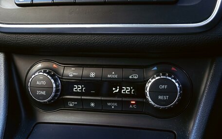 Mercedes-Benz GLA, 2014 год, 1 680 000 рублей, 13 фотография