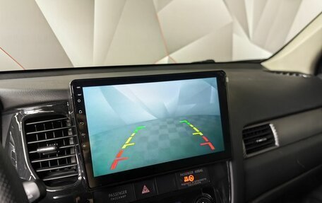 Mitsubishi Outlander III рестайлинг 3, 2013 год, 1 219 000 рублей, 10 фотография