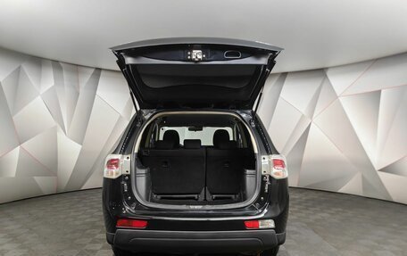Mitsubishi Outlander III рестайлинг 3, 2013 год, 1 219 000 рублей, 19 фотография