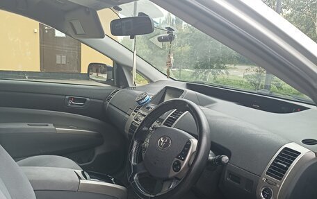 Toyota Prius, 2008 год, 750 000 рублей, 9 фотография