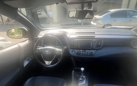 Toyota RAV4, 2016 год, 1 970 000 рублей, 7 фотография