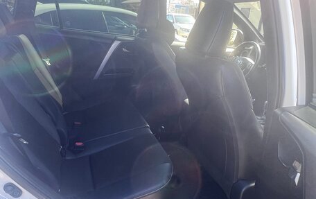 Toyota RAV4, 2016 год, 1 970 000 рублей, 11 фотография