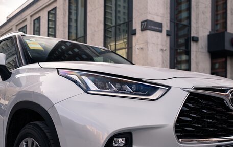 Toyota Highlander, 2025 год, 4 935 000 рублей, 14 фотография