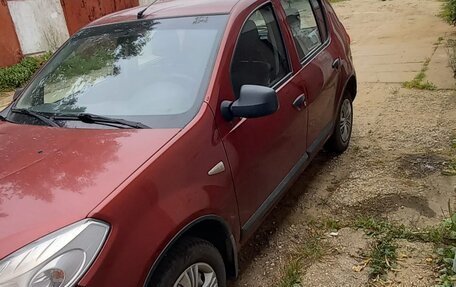 Renault Sandero I, 2010 год, 395 000 рублей, 2 фотография