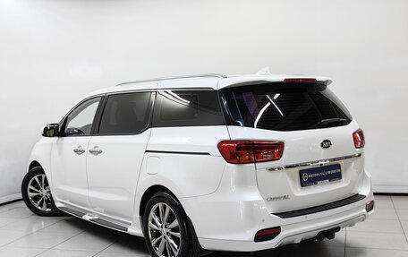 KIA Carnival III, 2018 год, 2 649 000 рублей, 2 фотография