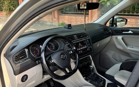 Volkswagen Tiguan II, 2017 год, 2 350 000 рублей, 9 фотография