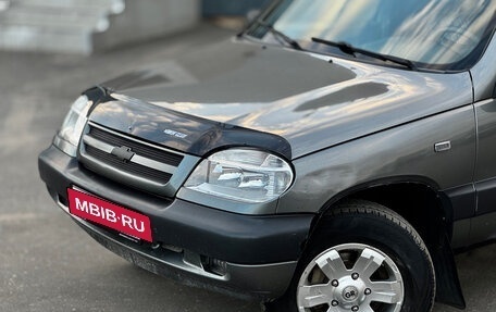 Chevrolet Niva I рестайлинг, 2005 год, 259 000 рублей, 5 фотография