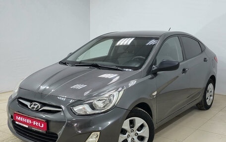 Hyundai Solaris II рестайлинг, 2013 год, 720 000 рублей, 1 фотография