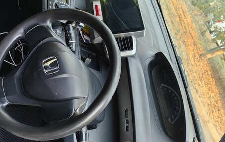 Honda Freed I, 2010 год, 850 000 рублей, 10 фотография