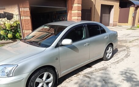 Toyota Avensis III рестайлинг, 2003 год, 595 000 рублей, 2 фотография
