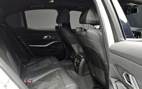 BMW 3 серия, 2021 год, 4 200 000 рублей, 11 фотография