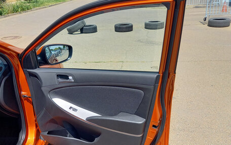 Hyundai Solaris II рестайлинг, 2014 год, 1 337 000 рублей, 17 фотография