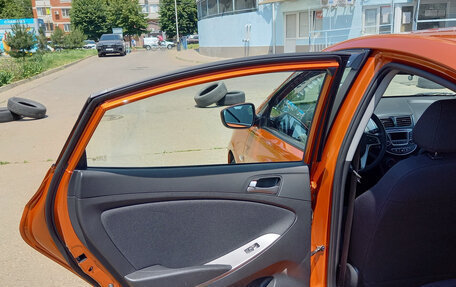 Hyundai Solaris II рестайлинг, 2014 год, 1 337 000 рублей, 18 фотография