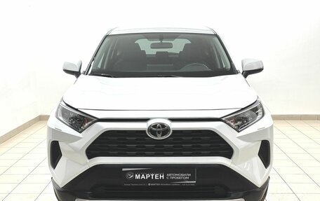 Toyota RAV4, 2021 год, 3 030 000 рублей, 2 фотография