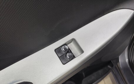 Hyundai Solaris II рестайлинг, 2013 год, 720 000 рублей, 8 фотография