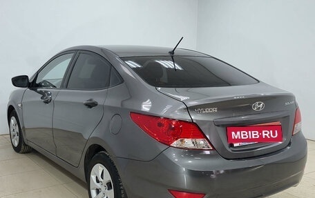 Hyundai Solaris II рестайлинг, 2013 год, 720 000 рублей, 6 фотография