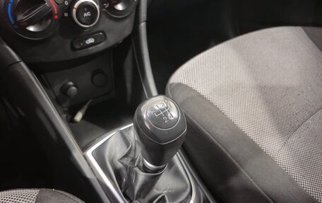 Hyundai Solaris II рестайлинг, 2013 год, 720 000 рублей, 19 фотография