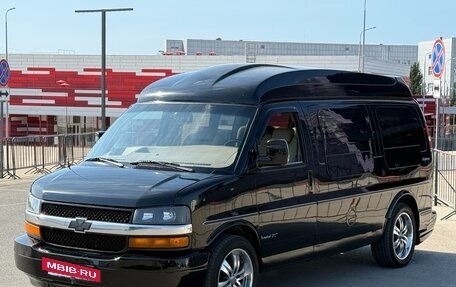 Chevrolet Express II, 2008 год, 1 297 000 рублей, 10 фотография