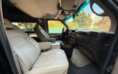 Chevrolet Express II, 2008 год, 1 297 000 рублей, 29 фотография