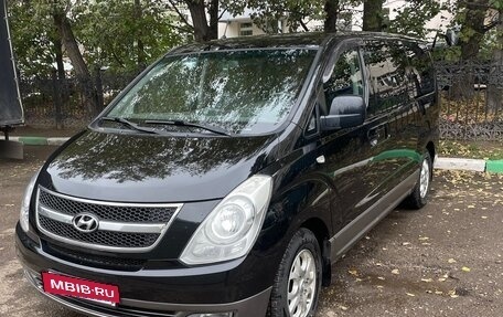Hyundai H-1 II рестайлинг, 2011 год, 1 470 000 рублей, 4 фотография