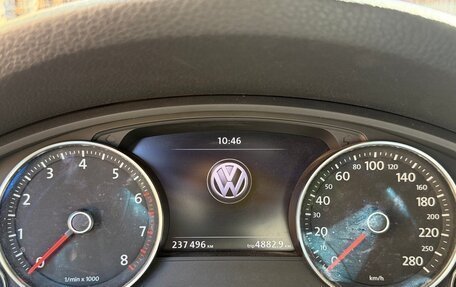 Volkswagen Touareg III, 2011 год, 2 320 000 рублей, 8 фотография
