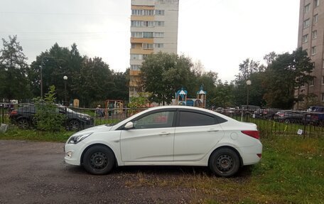 Hyundai Solaris II рестайлинг, 2015 год, 750 000 рублей, 4 фотография