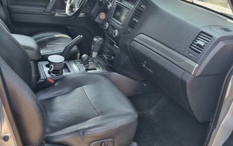 Mitsubishi Pajero IV, 2012 год, 2 200 000 рублей, 6 фотография