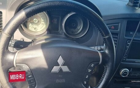 Mitsubishi Pajero IV, 2012 год, 2 200 000 рублей, 9 фотография