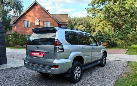 Toyota Land Cruiser Prado 120 рестайлинг, 2006 год, 1 750 000 рублей, 2 фотография