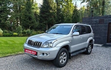 Toyota Land Cruiser Prado 120 рестайлинг, 2006 год, 1 750 000 рублей, 5 фотография