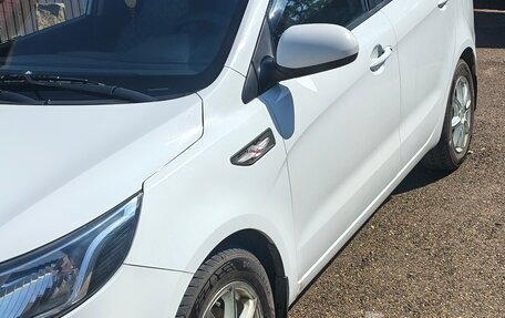 KIA Rio III рестайлинг, 2013 год, 755 000 рублей, 2 фотография