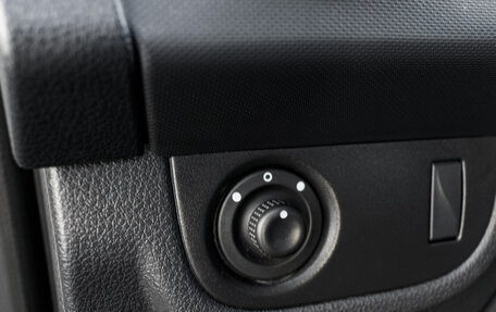 Renault Logan II, 2015 год, 625 000 рублей, 22 фотография