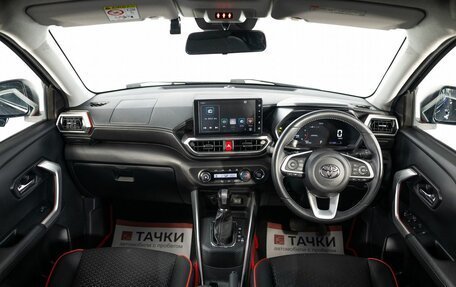 Toyota Raize I, 2020 год, 1 680 000 рублей, 8 фотография