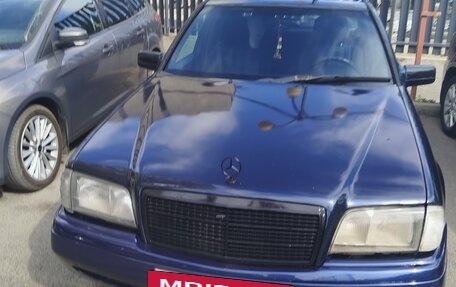 Mercedes-Benz C-Класс, 1997 год, 300 000 рублей, 11 фотография