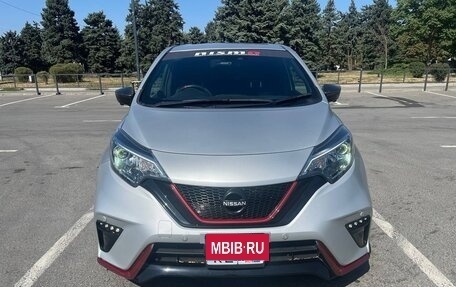 Nissan Note II рестайлинг, 2018 год, 1 700 000 рублей, 2 фотография