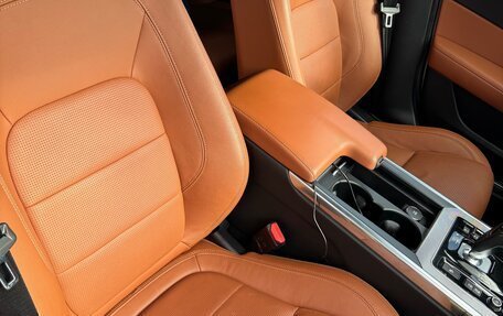 Jaguar XE I рестайлинг, 2020 год, 3 100 000 рублей, 15 фотография