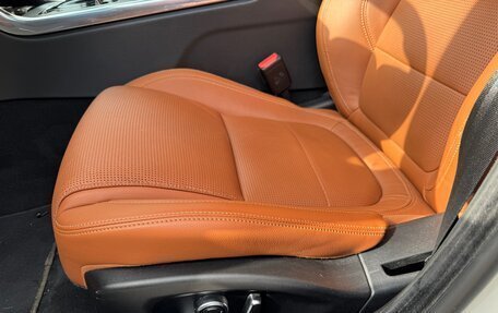 Jaguar XE I рестайлинг, 2020 год, 3 100 000 рублей, 11 фотография