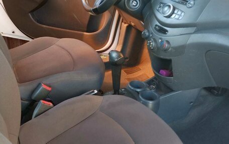 Chevrolet Spark III, 2012 год, 535 000 рублей, 4 фотография