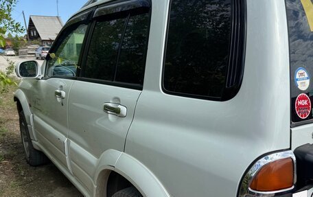Suzuki Escudo III, 2002 год, 790 000 рублей, 3 фотография