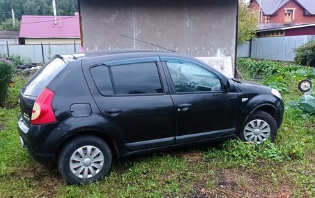 Renault Sandero I, 2013 год, 230 000 рублей, 5 фотография