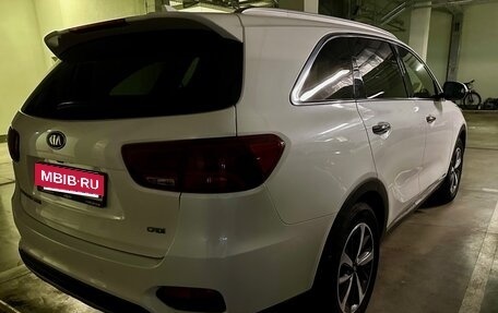 KIA Sorento III Prime рестайлинг, 2019 год, 3 000 000 рублей, 5 фотография