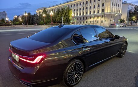 BMW 7 серия, 2020 год, 6 990 000 рублей, 10 фотография